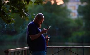 Оренбуржцам рассказали, как справиться с желанием закурить после отказа от сигарет