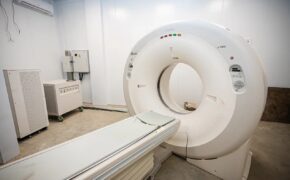 Лариса Боярская рассказала о новых мерах поддержки медиков в Оренбуржье