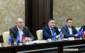 Евгений Солнцев встретился с победителями праймериз «Единой России»