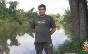 Полицейский спас упавшую в реку жительницу Кувандыка