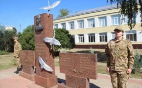 В Бузулукском районе почтили память Героя России Антона Марченко