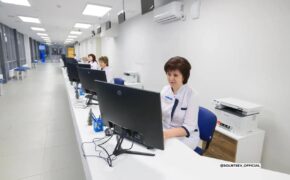 Солнцев поручил разобраться со сбоями при записи к врачу