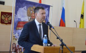 Назар Нехаев временно возглавил Новосергиевский район