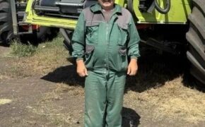 В Оренбуржье назвали десять лучших комбайнеров